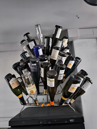 Stativ til vinflasker 'Vinskulptur'