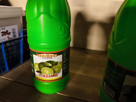 Div. fødevarer, CAVIART, limesaft m.v.