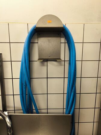 Slangeholder inkl. slange