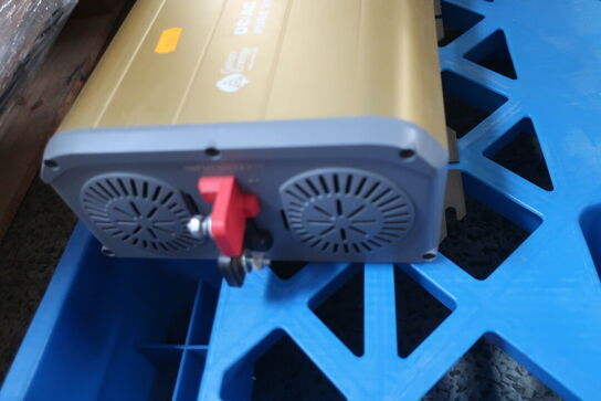Inverter GREEN ENERGY DC/AC Power Inverter 2000W