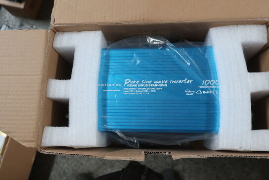 Inverter SOLARTRONICS Pure Sine Wave Inverter 1000W