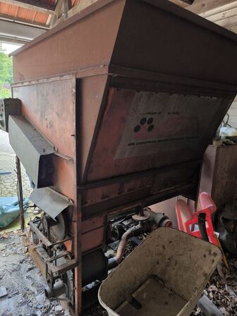 Rockwool indblæsningsmaskine med HATZ dieselmotor