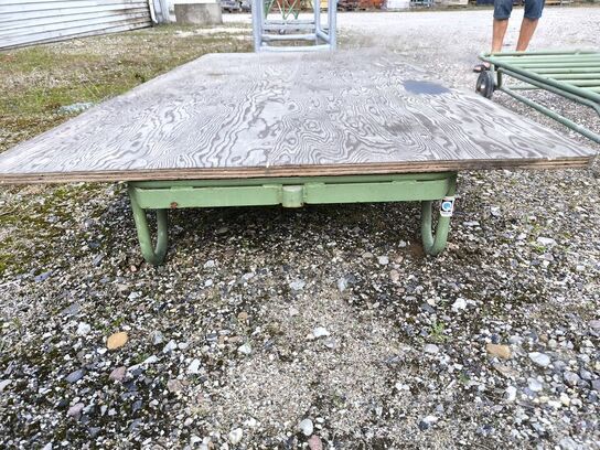 Transportvogn med plade