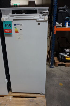 Bauknecht Integrerbart køleskab KSI12VF3 