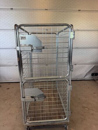 Transportbur med todelt låge & træbund