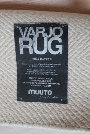 Gulvtæppe MUUTO VARJO RUG