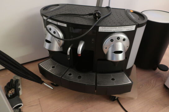 Espressomaskine NESPRESSO Gemini 220 