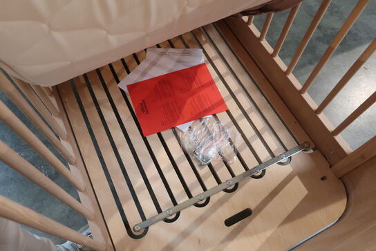 Børneseng OLIVER FURNITURA Wood Mini+