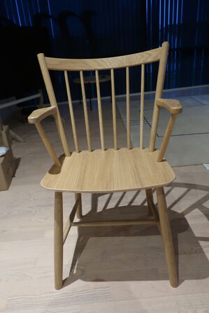 Spisebordsstol HAY J42