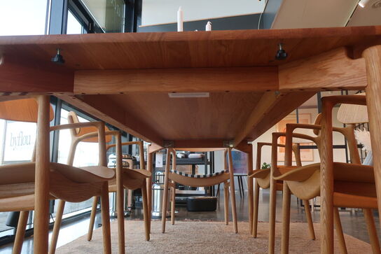 Spisebord BRUUNMUNCH Pure 