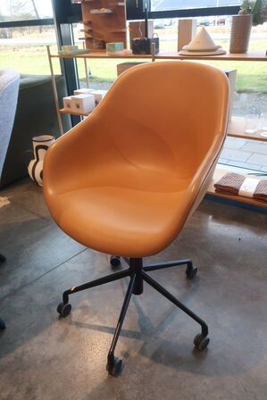 Kontorstol HAY AAC 155 Full Sense Cognac 