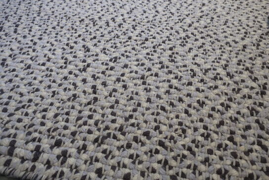 Gulvtæppe HAY Braided Rug 140x200 cm. 