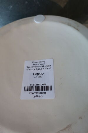 Vase FERM LIVING Trace Vase 