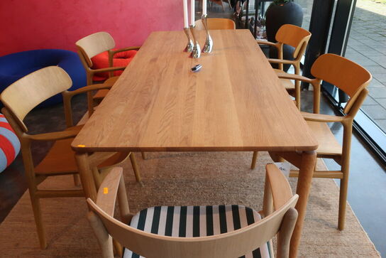 Spisebord BRUUNMUNCH Pure 