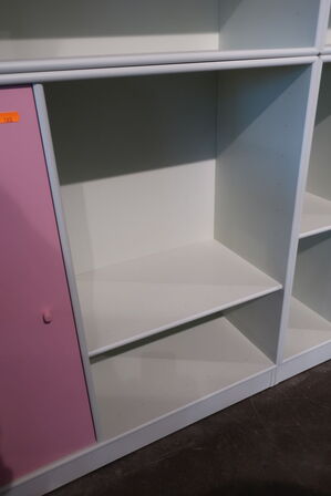 Kommode MONTANA med sokkel