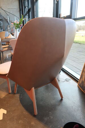 Loungestol m. skammel HAY Uchiwa Quilted Chair 