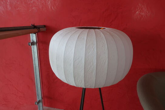 Gulvlampe VIPP Paper Floor Lamp 