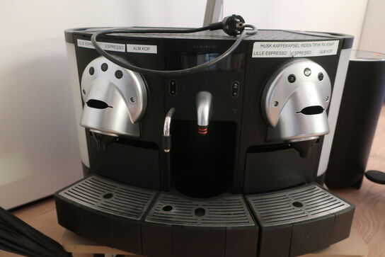 Espressomaskine NESPRESSO Gemini 220 