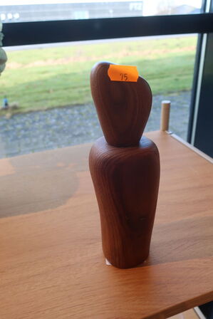 Kværn FERM LIVING Cairn Grinder Dark Brown