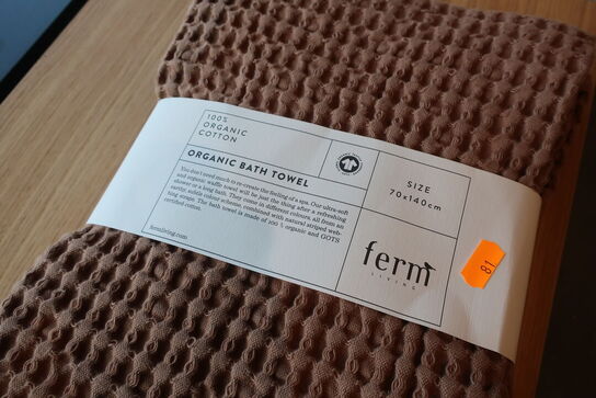 Badehåndklæde FERM LIVING 70x140 cm. 