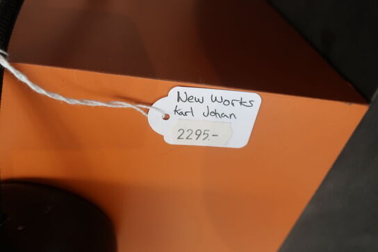 Bordlampe NEW WORKS Karl Johan