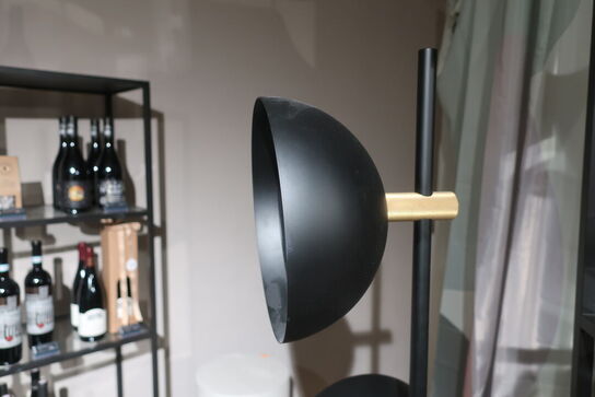 Gulvlampe HANDVÄRK Studio Floor Lamp 