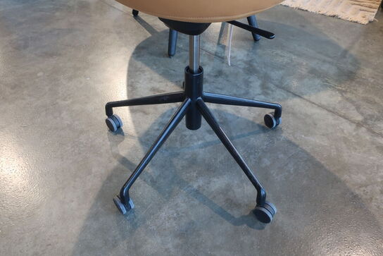 Kontorstol HAY AAC 155 Full Sense Cognac 