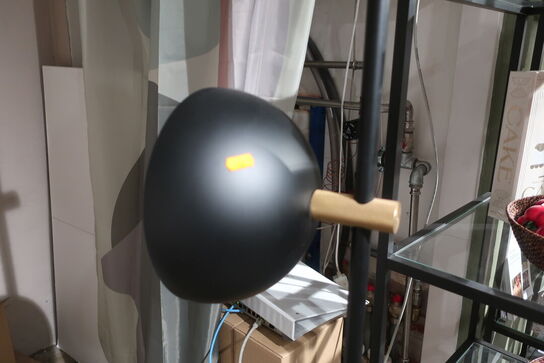 Gulvlampe HANDVÄRK Studio Floor Lamp 