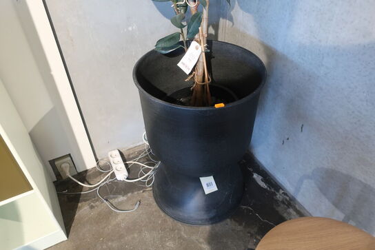 Krukke med blomst FERM LIVING Hourglass 