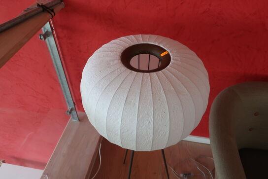 Gulvlampe VIPP Paper Floor Lamp 