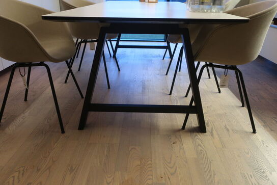 Spisebord ANDERSEN FURNITURE