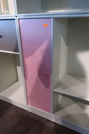 Kommode MONTANA med sokkel