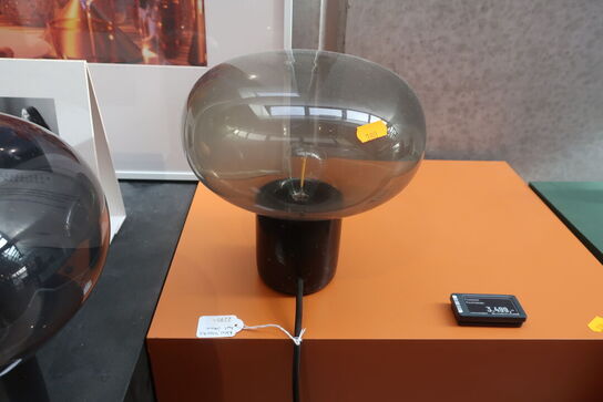 Bordlampe NEW WORKS Karl Johan