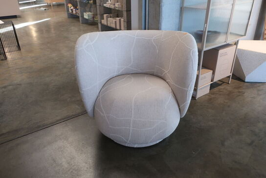 Loungestol m. drejebase FERM LIVING 