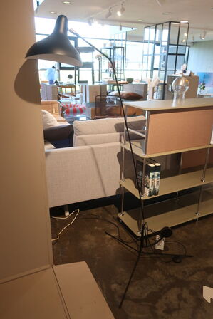 Gulvlampe DCWEDITIONS Mantis BS1