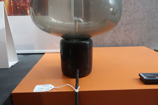 Bordlampe NEW WORKS Karl Johan