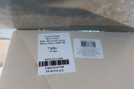 Vase FERM LIVING Muro 