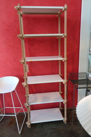 Reol HAY Woody / High