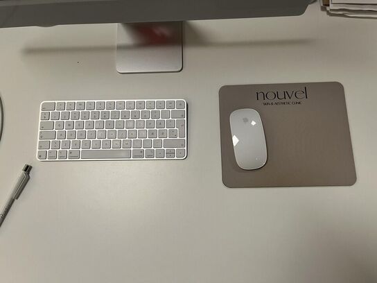 Apple IMAC *24* M4. Med mus og tastertur