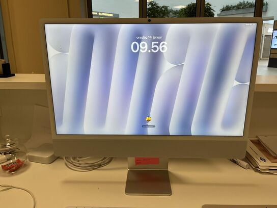 Apple IMAC *24* M4. Med mus og tastertur