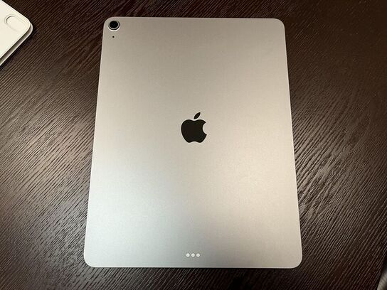 Apple IPAD Air. 4Gen. Med magic tastertur