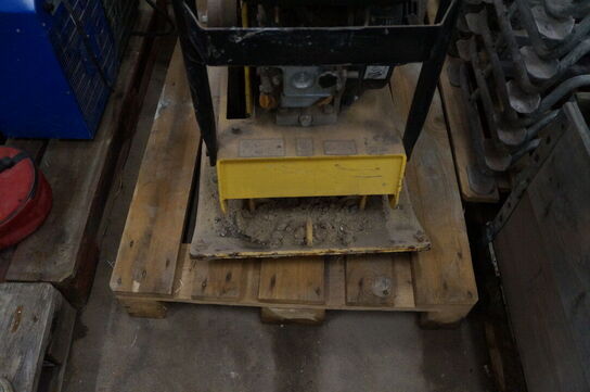 Pladevibrator BERNARDS AT170-1