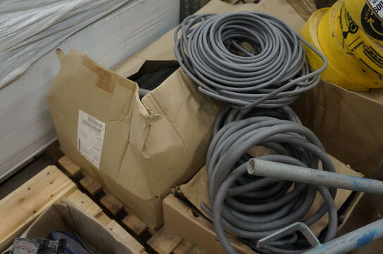 Palle med diverse isoleringsmaterialer