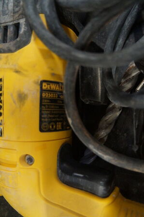 Borrehammer DEWALT D25033