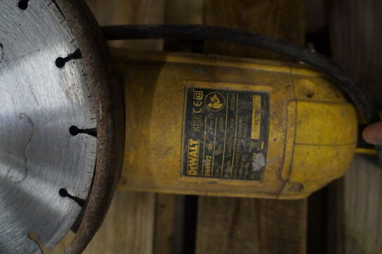 Vinkelsliber DEWALT DWE492