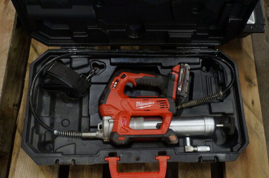 Fedtpistol MILWAUKEE