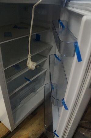 Køleskab SCANDOMESTIC