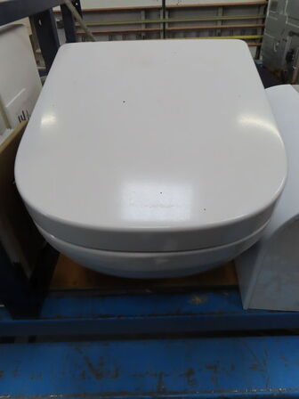 GROHE toilet