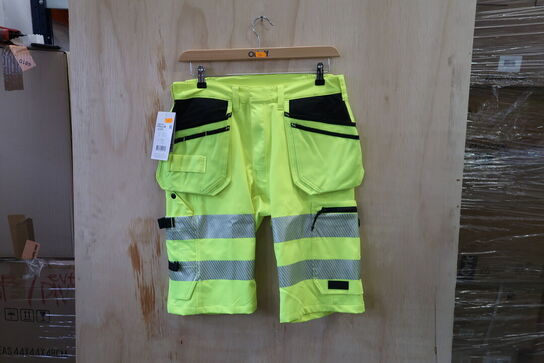 Shorts str. C48 FRISTADS Model: Art No: 134191