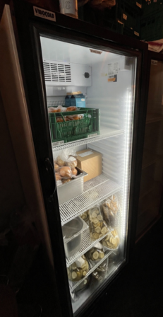 LYNAUKTION Casper's Burger CPH -  Inventar